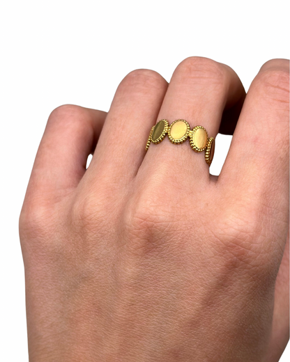 Gold Yuki Ring