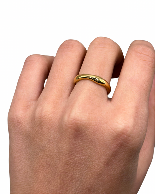 Gold Willow Ring