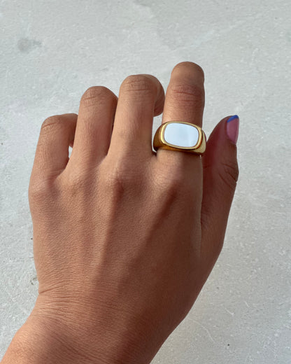 Gold Chunky Signet Ring (White)